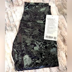 NWT Lululemon Wunder Under